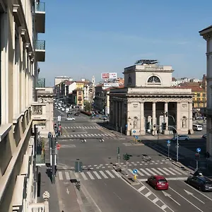 https://rivire-luxury-rooms-at-the-park.italymilanhotels.net